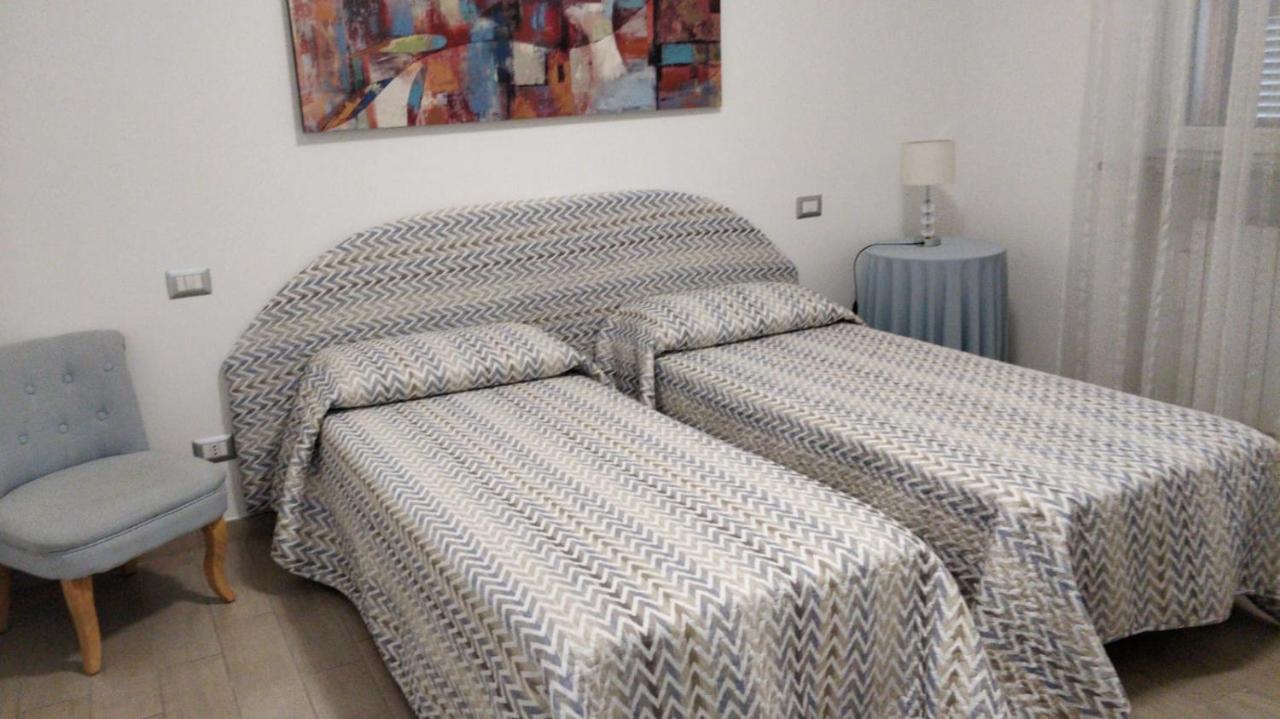 Marinella Guest House Cornale Kültér fotó