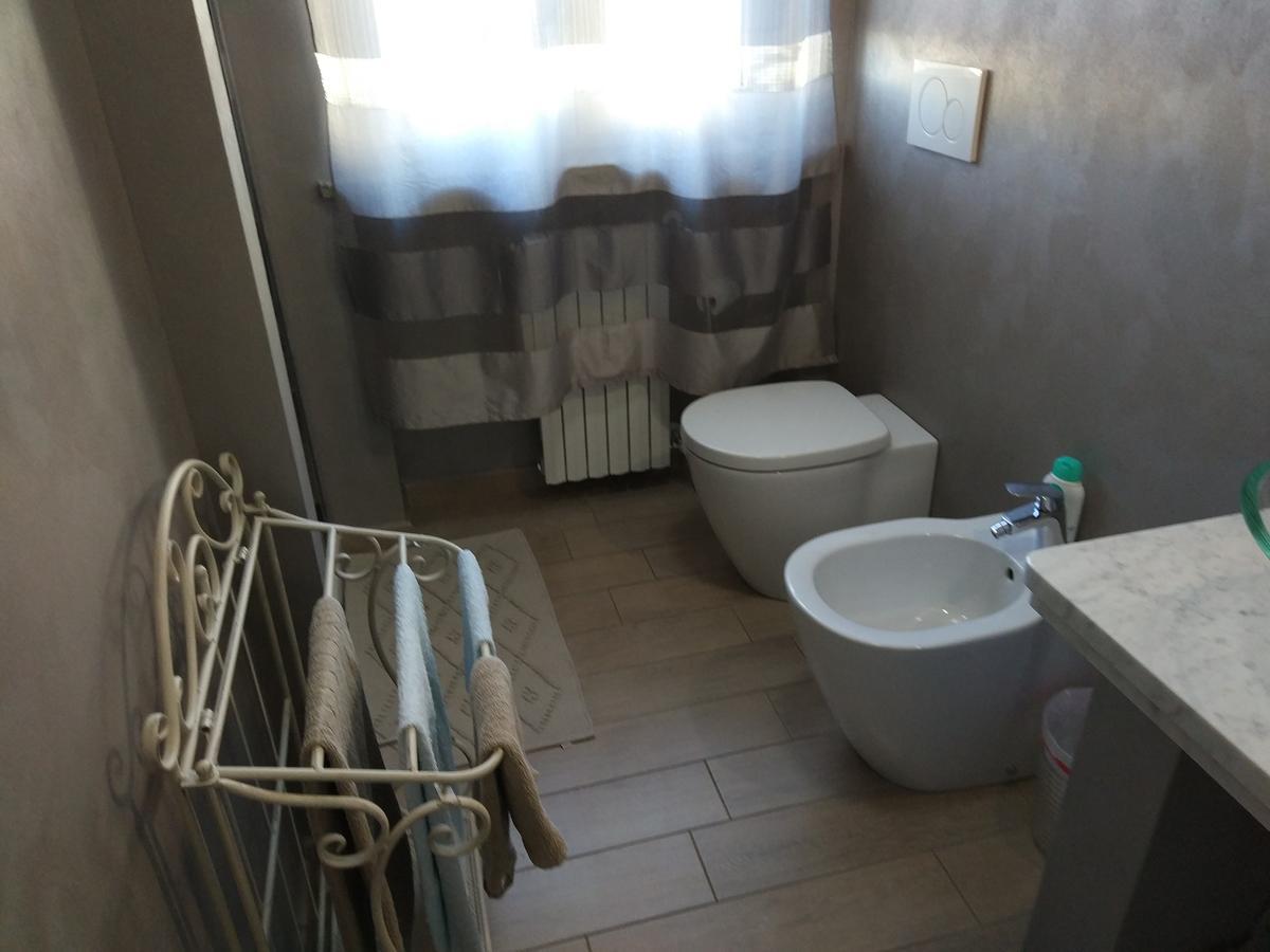 Marinella Guest House Cornale Kültér fotó